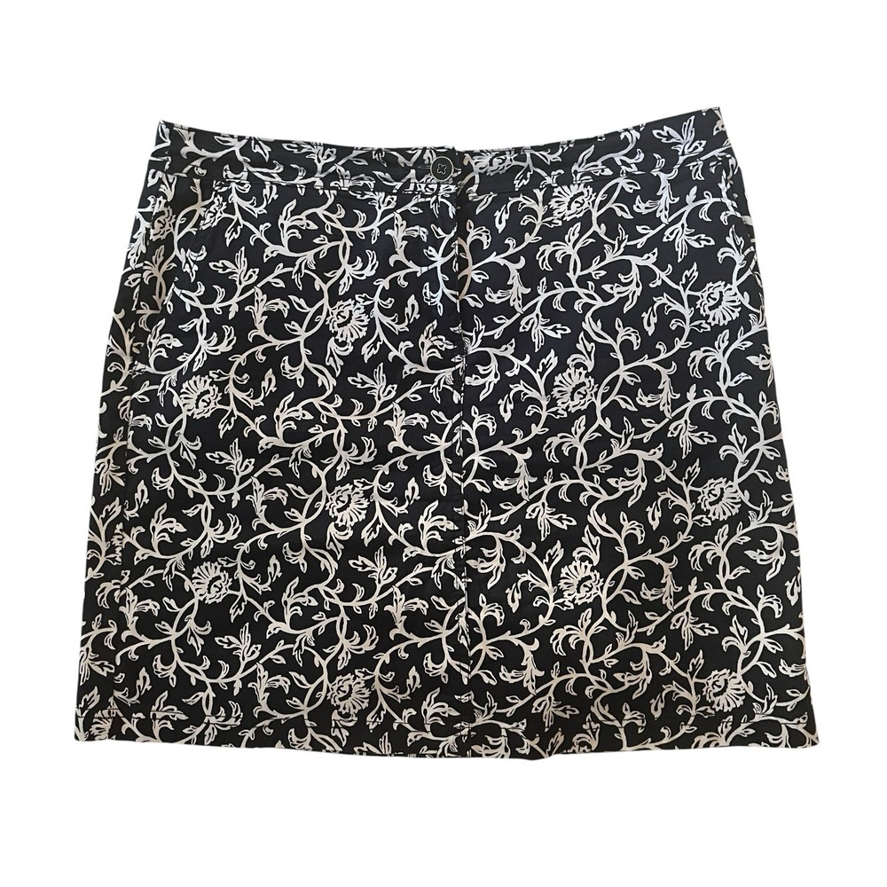 Karen Scott Women's Size 10 Golf Skort Navy Blue White Floral 98% Cotton